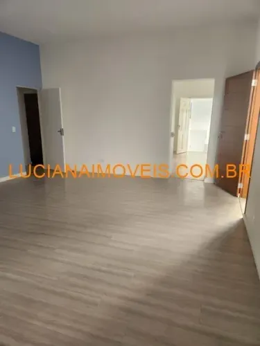 Sobrado para aluguel tem 250 metros quadrados com 4 quartos em Vila Ipojuca - São Paulo - 