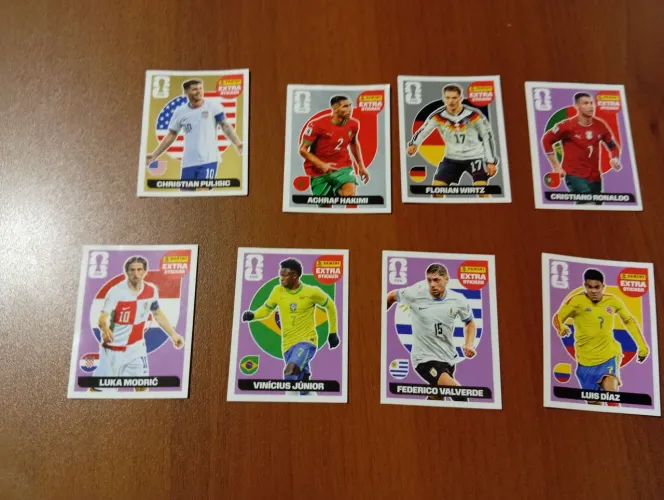 Figurinhas legends 