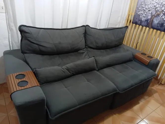 Sofá retrátil