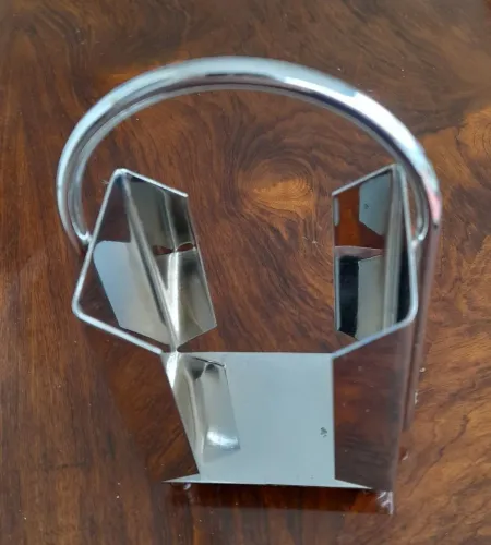 Porta-saches de metal cromado com alça central