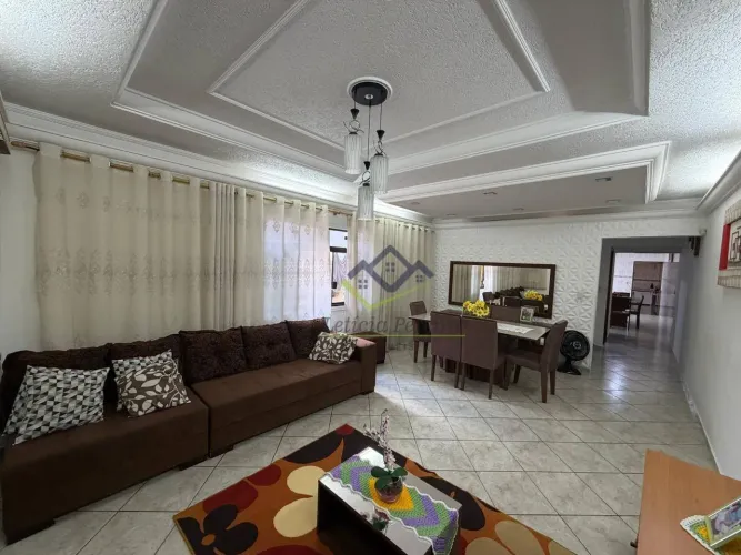 Sobrado com 3 quartos à venda, 354 m² por R$ 980.000 - Cidade Edson - Suzano/SP