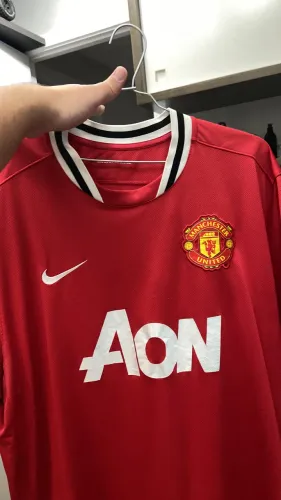 Camisa Home (titular) do Manchester United da temporada 2011/2012. Original. Tamanho GG .