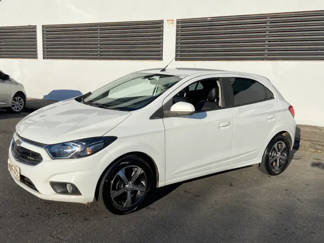 Chevrolet Onix Hatch LTZ 1.4 8V Flex Aut. 4P 2018