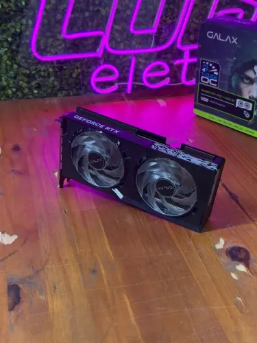 RTX 5070 12GB 1-Click OC - Black