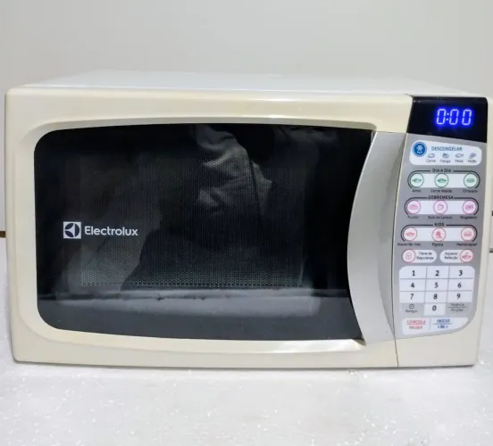 FORNO MICROONDAS Eletrolux - MTD 30