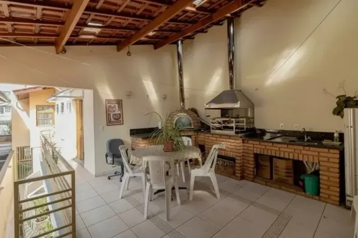 Sobrado à venda, 185 m² por R$ 1.057.000,00 - Vila Scarpelli - Santo André/SP