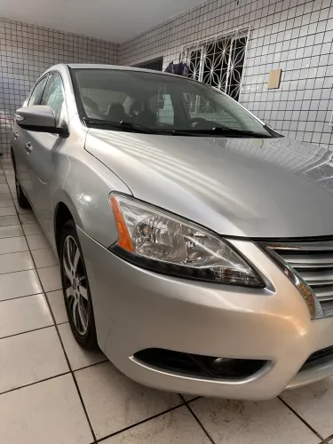 Nissan Sentra SL 2.0/ 2.0 Flex Fuel 16V Aut. 2015