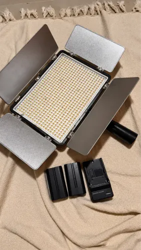 Kit Iluminador Led Para Foto E Vídeo Com Abas E 2 Baterias