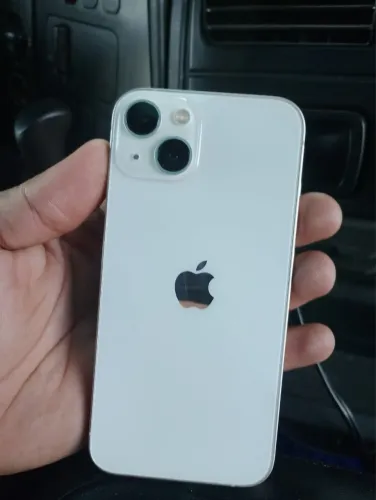 iPhone 13