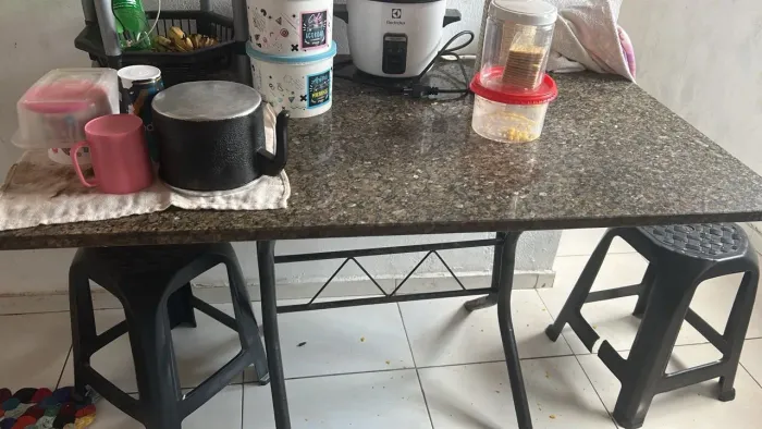 Mesa de mármore 