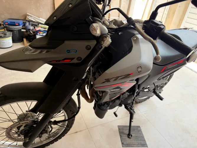 Xtz lander 250 conected
