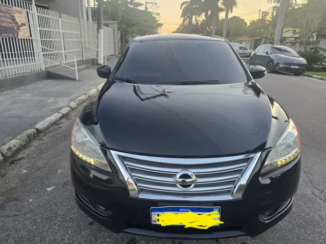 Nissan Sentra SV 2.0 Flexstart 16V Aut. 2014