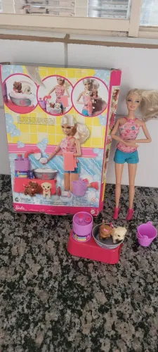 Barbie com cachorrinho