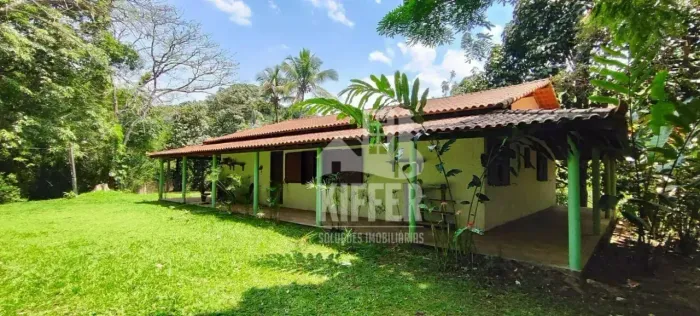 Sítio à Venda com Cachoeira, Lago e 46,28 Hectares de Natureza Preservada  Ideal para Turi