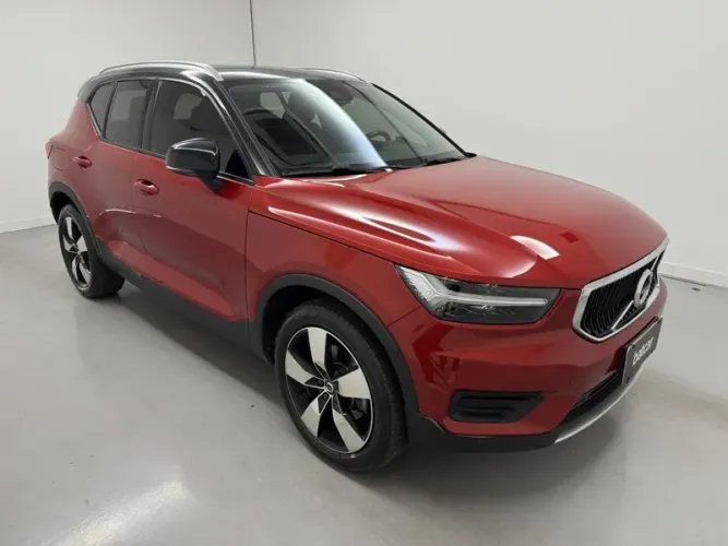 Volvo XC40 T-5 Momentum 2.0 252cv AWD 2018