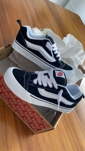 Tênis Vans Knu Skool Preto e Branco (Tamanhos 33 ao 43) - Novo na Caixa