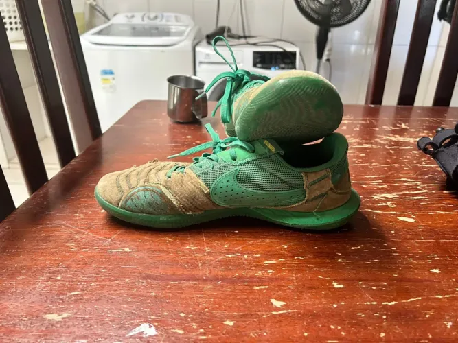 Chuteira futsal Nike street gato 