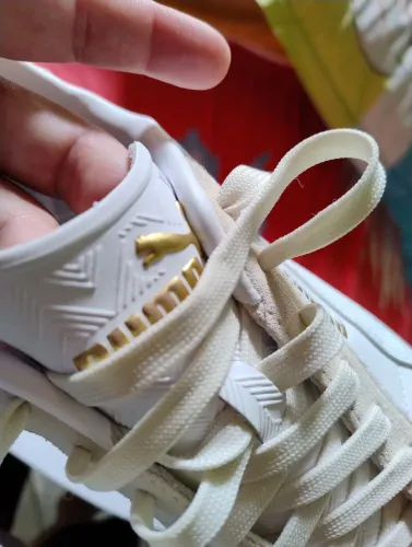 Tênis masculino em couro 