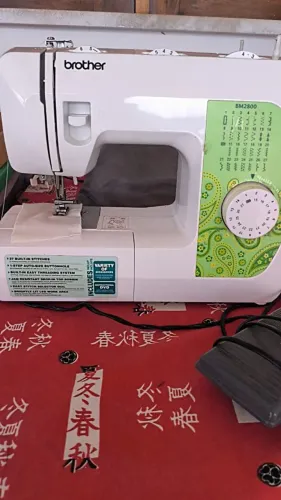 Máquina de Costura Brother BM2800