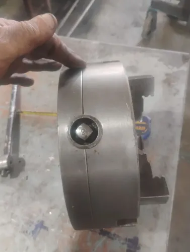 Placa universal 230 mm para torno