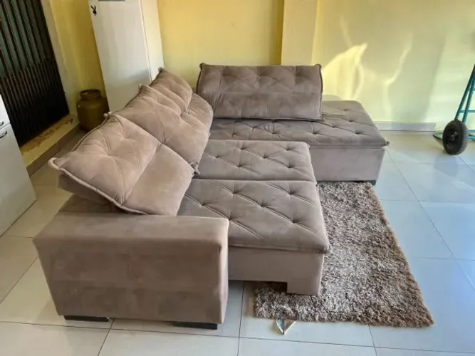 Sofá Super Canto gigante retrátil e reclinável medidas 2.60 por 2.10 retrátil aberto fica