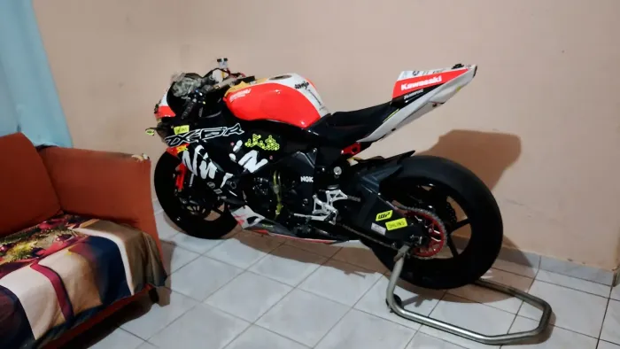 Moto para Trek dei