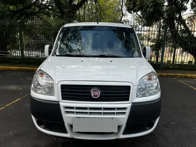 Fiat Doblo Essence 1.8 Flex 16V 5P 2017