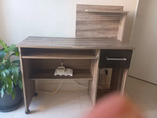 Vendo mesa de computador