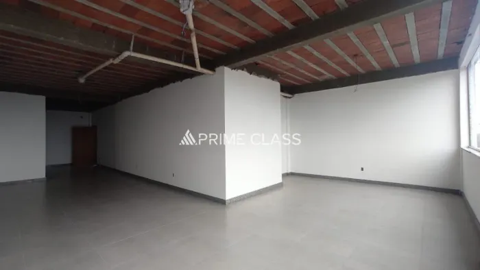 Sala comercial 70m² , 1 banheiro, elevador, Bairro Marechal Rondon x próximo ao ParkShoppi