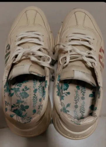 Tênis Gucci