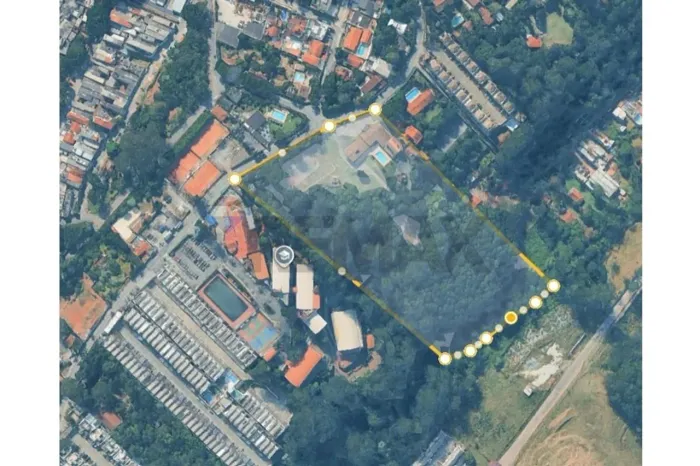 Terreno à venda, na Granja Viana/ Cotia com 35.000m² por R$ 17.000.000