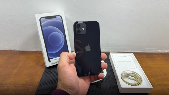 IPhone 12 128GB Preto - semi novo 