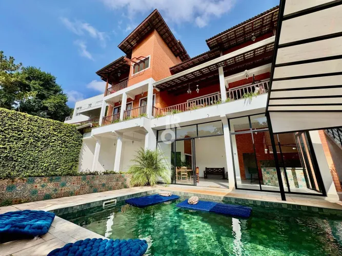 CASA À VENDA E LOCAÇÃO VISTA PRO LAGO | 4 QUARTOS | PORTEIRA FECHADA - COND. CAPITAL VILLE