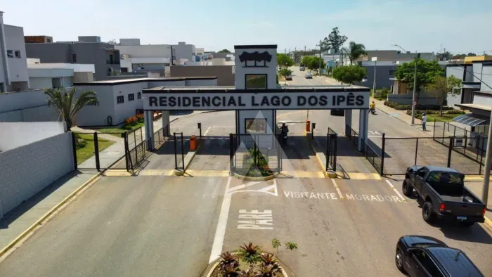 Casa em construção com 3 quartos à venda, - Condomínio Lago dos Ipês - Itapetininga/SP