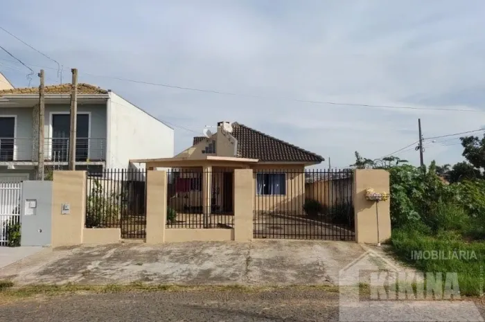 CASA À VENDA NO CHAPADA