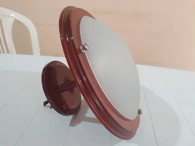Luminária de Teto em Madeira com Vidro Fosco - Para 2 Lâmpadas