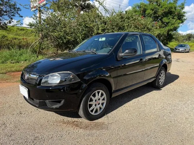 Fiat Siena 1.0 Mpi/ 500 1.0 MPI 2015
