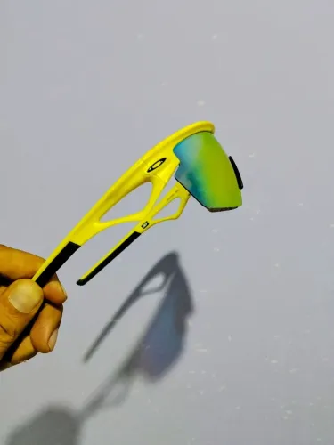 Vende-se óculos original esportivo Oakley