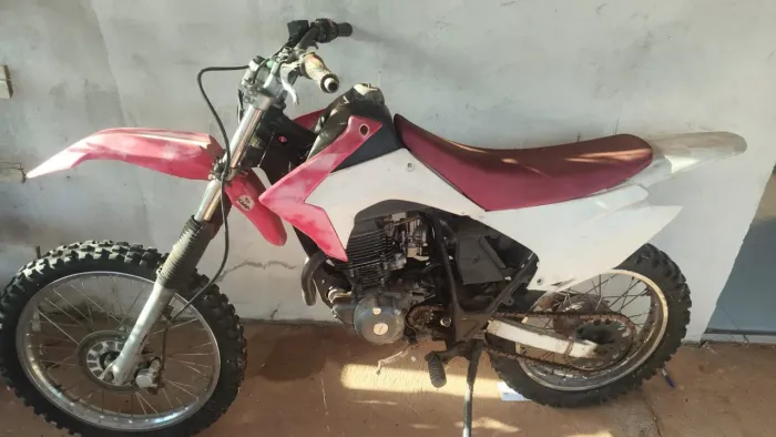 Moto para trilha