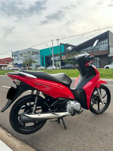 Honda Biz 125 2018 - Impecável