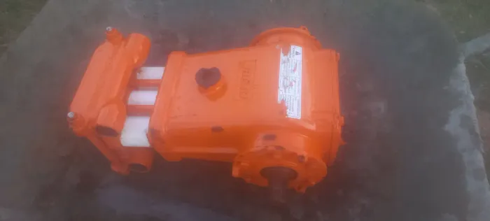Bomba de alta pressão seme nova