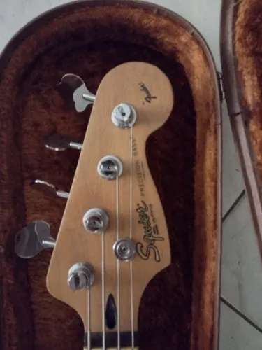 Baixo Fender Squier precision 1990. Impecável
