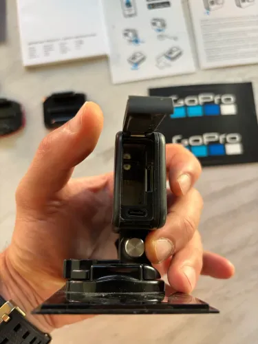 GO PRO HERO 8 BLACK