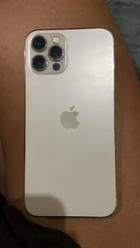Estou vendedo um iPhone 12 pro 