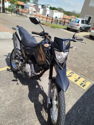 CROSSER Z - único dono
