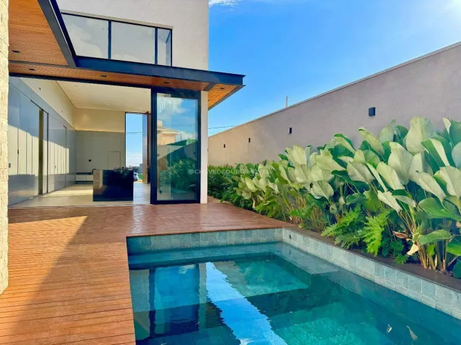 Casa a venda no condomínio Damha 3 em Uberaba com 3 suítes