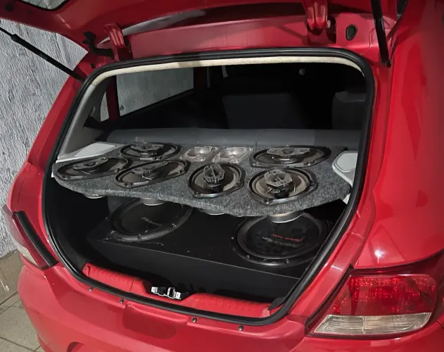 Vende se som automotivo