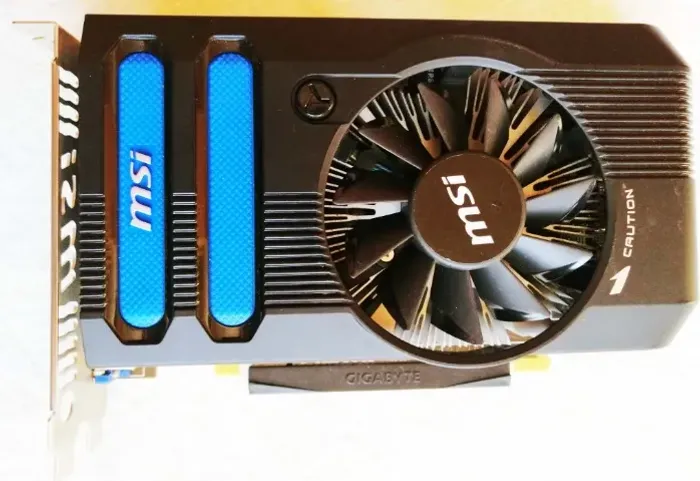 PLACA DE VÍDEO - MSI R7770 - AMD ATI RADEON - 1024 de memória