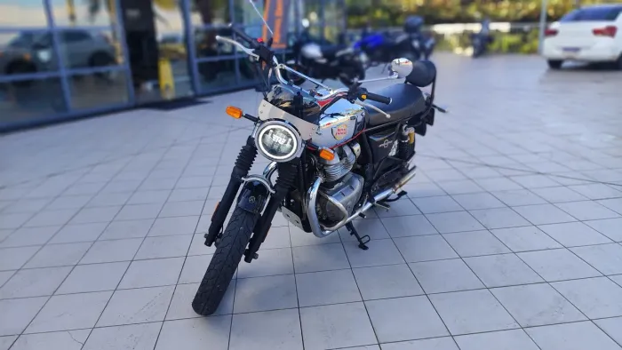 Royal Enfield Interceptor 650 Chrome - 2023#