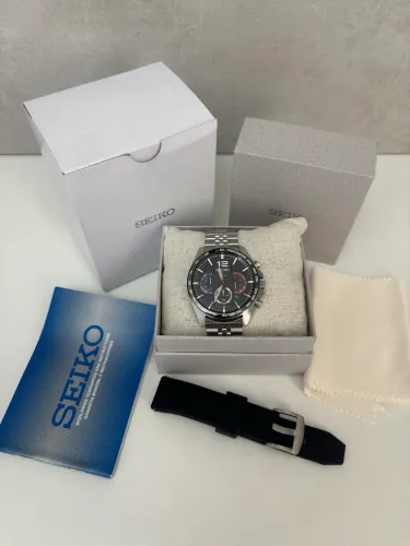 Relógio Seiko SSB347P1 quartz cronógrafo com 2 pulseiras borracha e aço - Semi novo